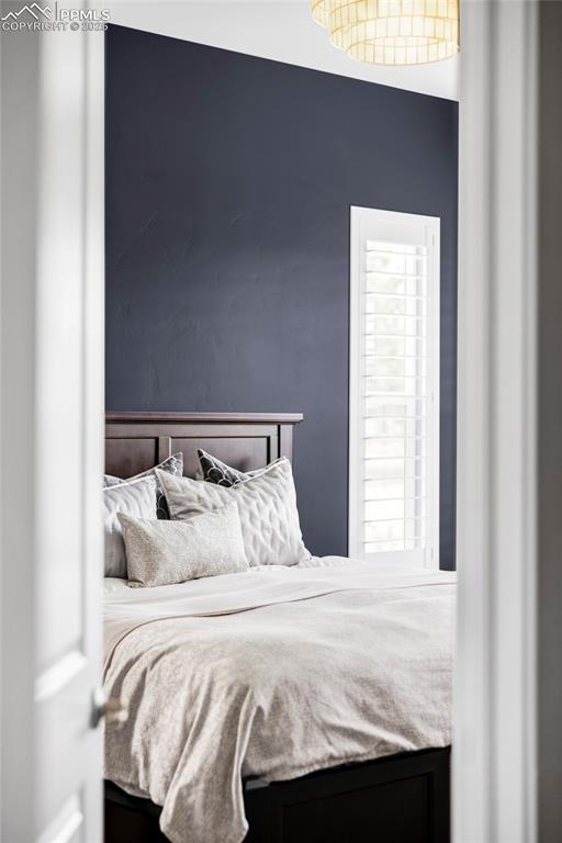 Image 19 of 44: View of bedroom