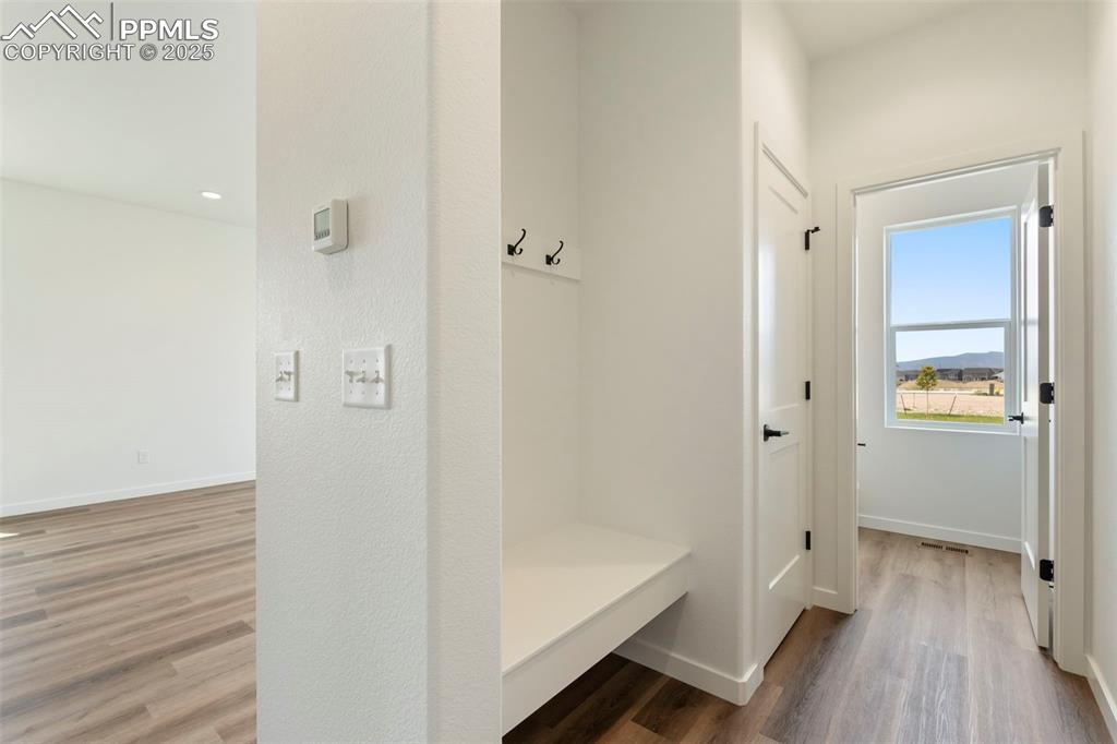 Image 16 of 36: Mud Room