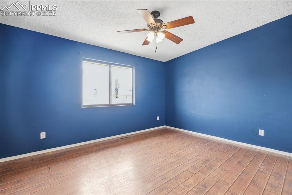 Image 18 of 32: Other