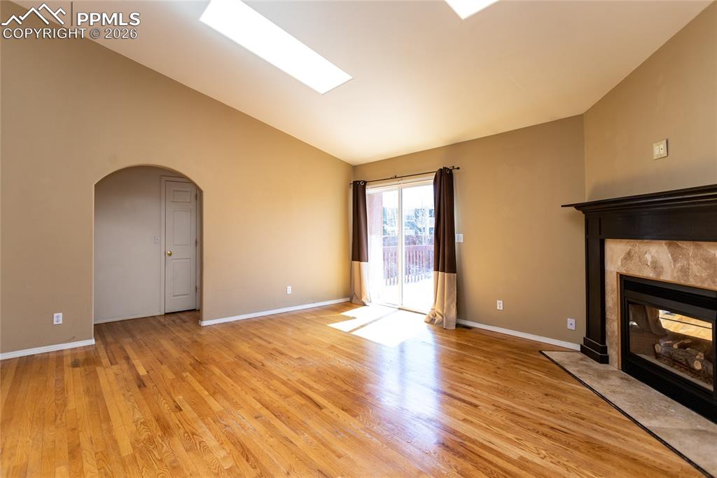 Image 18 of 48: Living Room