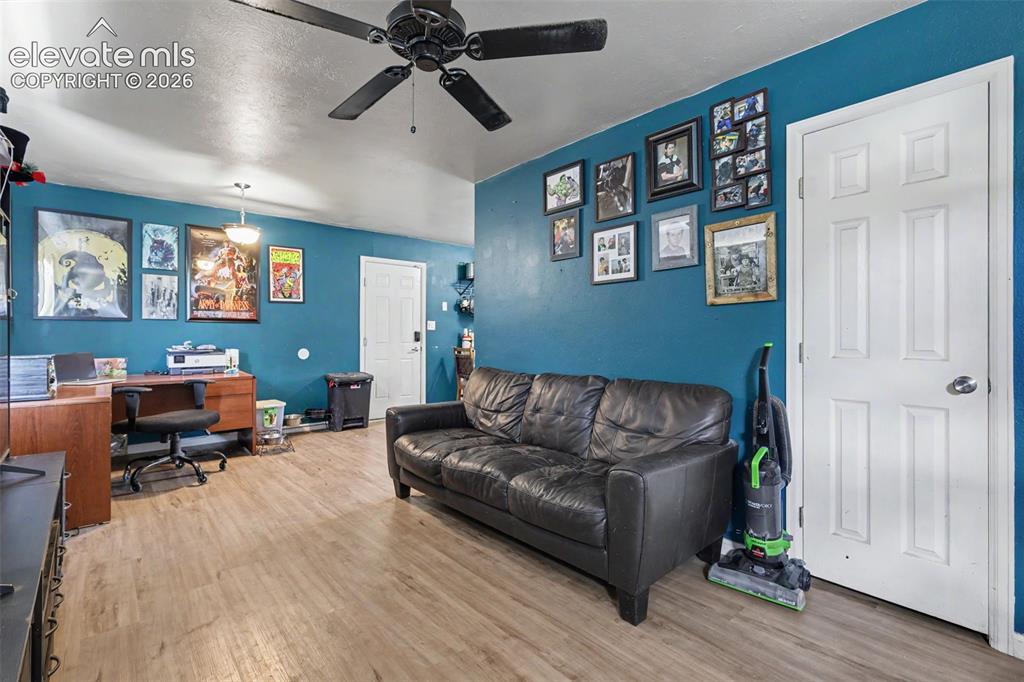 Image 4 of 25: Upon entering the front door, you are invited in by the home