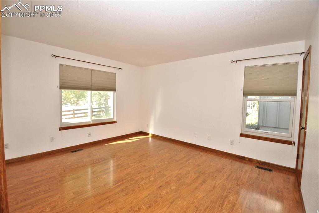 Image 13 of 22: Master Bedroom