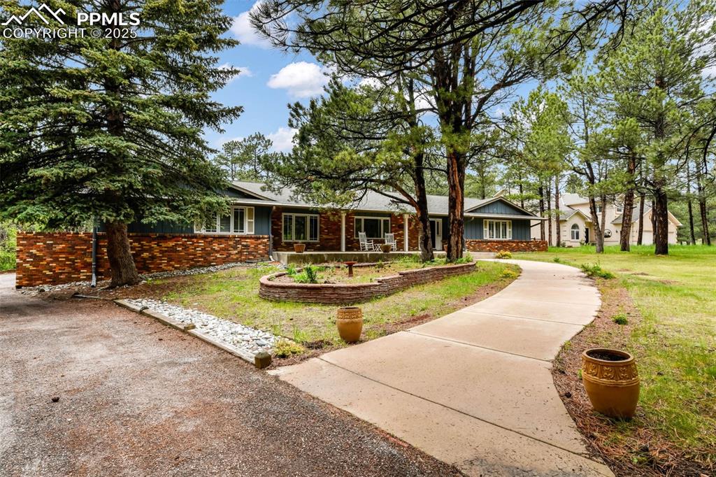 Image 2 of 50: Front of Structure