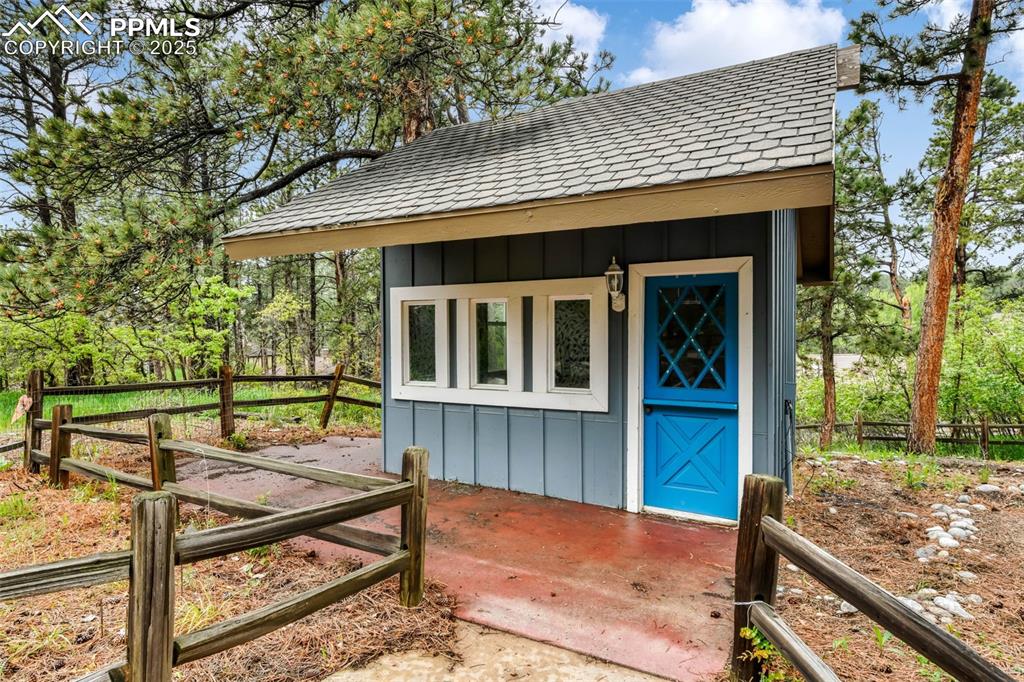 Image 44 of 50: Out Buildings