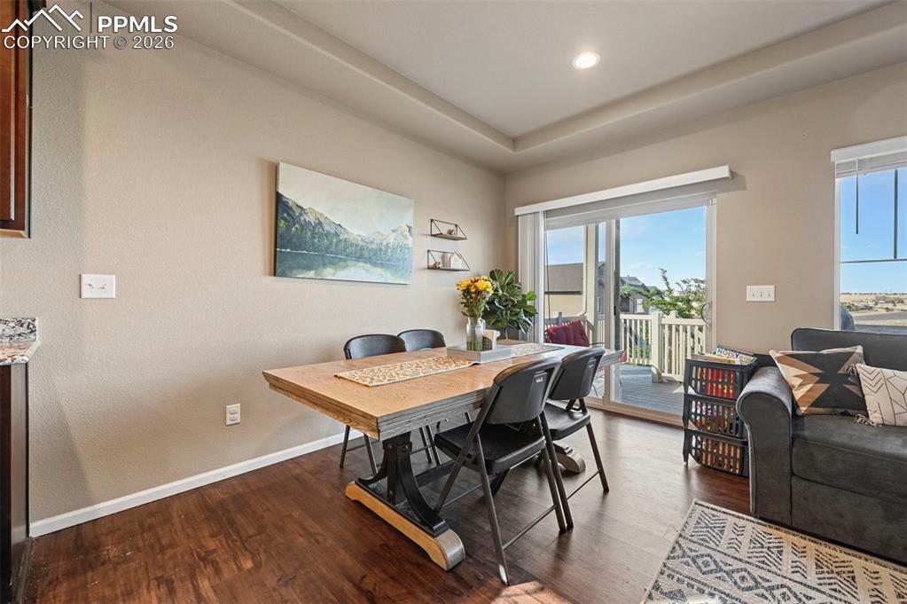 Image 10 of 41: Dining Area