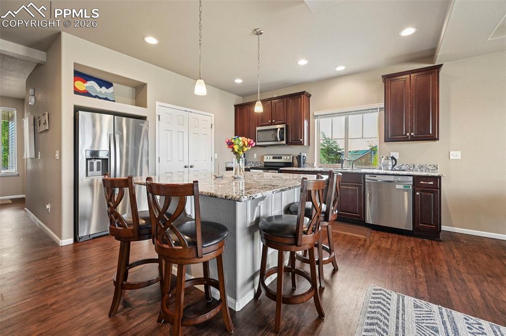 Image 6 of 41: Kitchen
