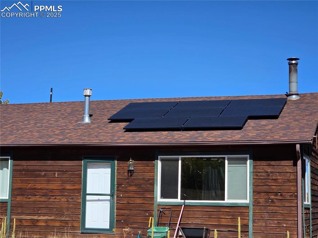 Image 2 of 10: Solar installed 2021.