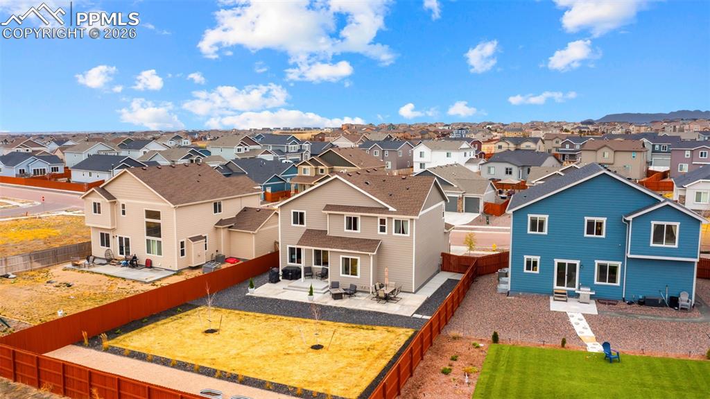 Image 40 of 44: Back of Structure