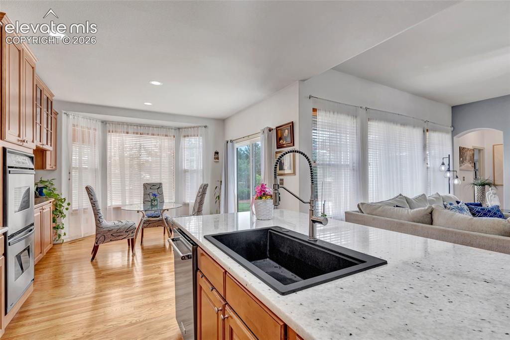 Image 11 of 45: Kitchen