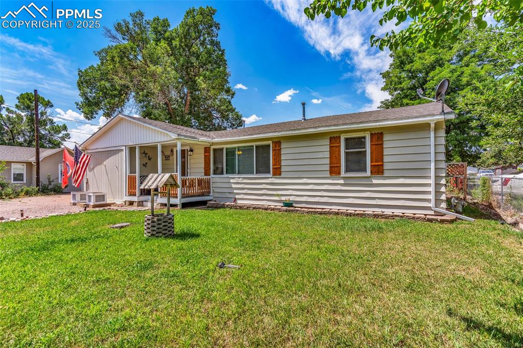 Image 3 of 41: Front of Structure