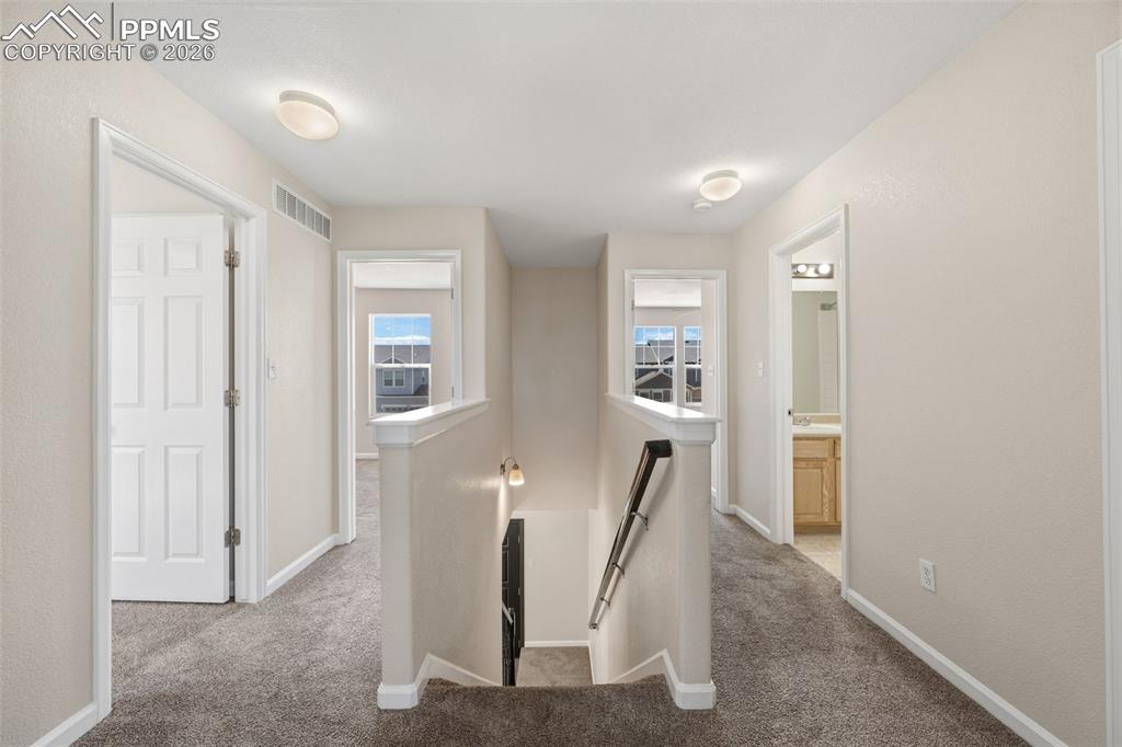 Image 15 of 38: Bathroom