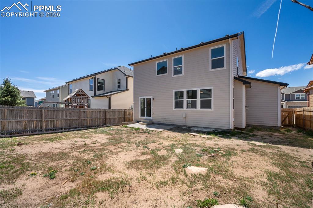 Image 37 of 38: Back of Structure