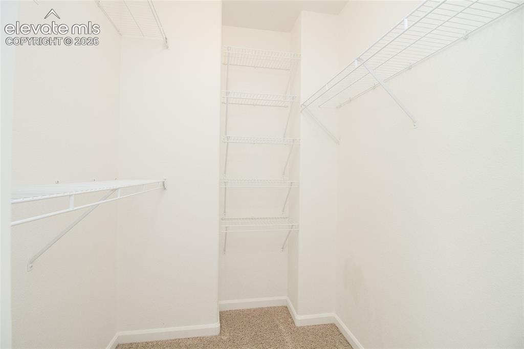 Image 25 of 42: Closet