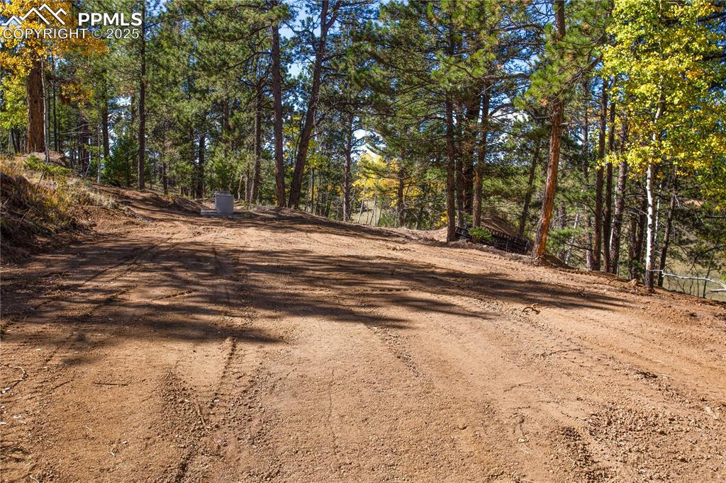 Image 31 of 49: RV Pad