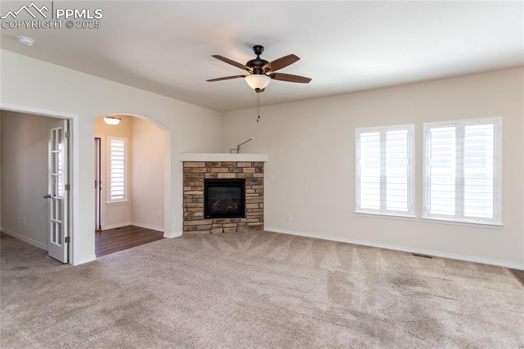 Image 11 of 50: Living Room