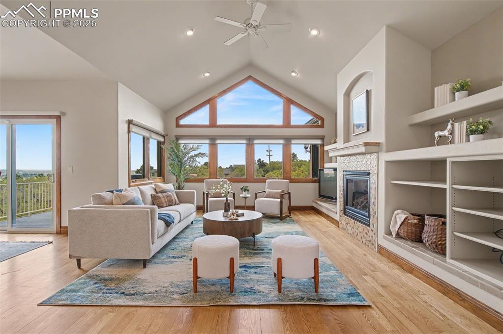 Image 4 of 44: Square Footage Disclosure