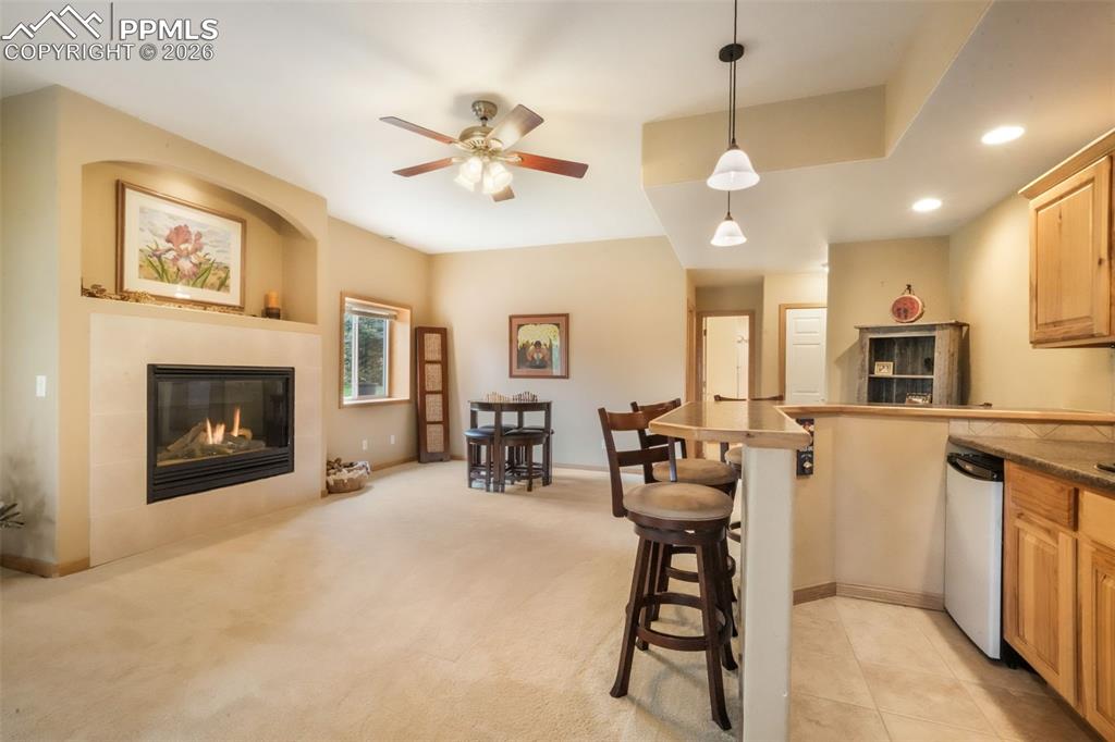 Image 34 of 50: Kitchen