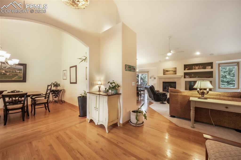 Image 9 of 50: Living Room