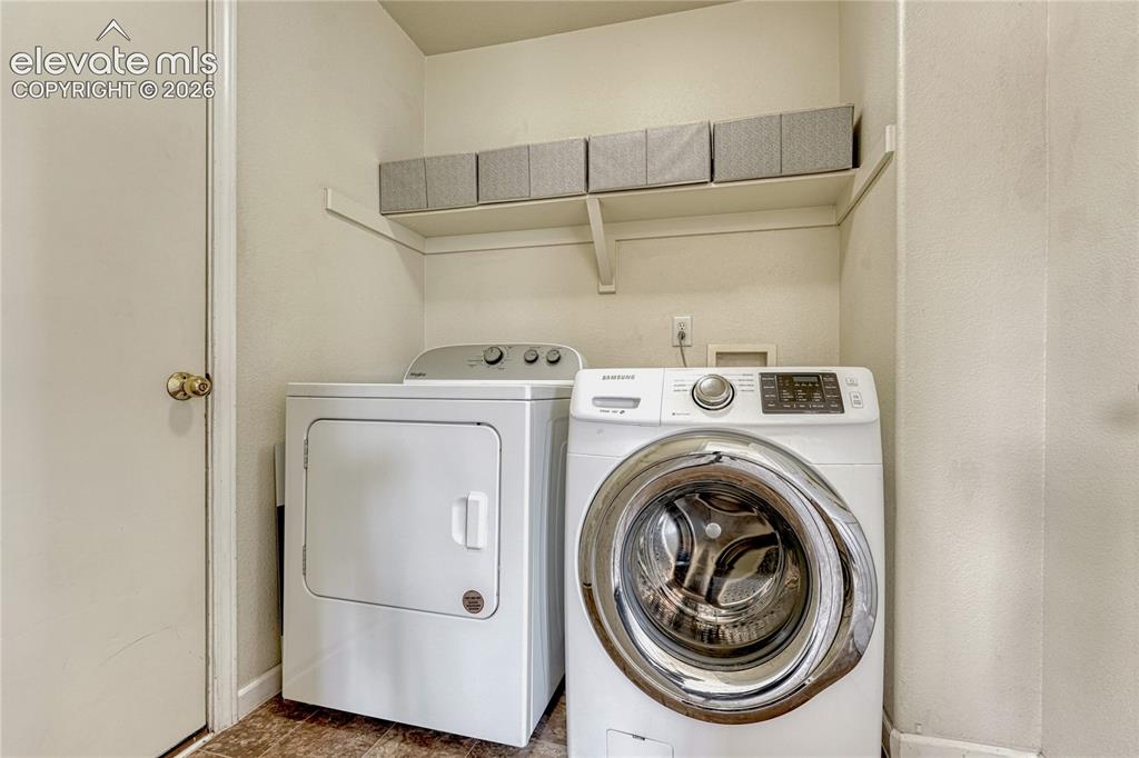 Image 19 of 44: Laundry