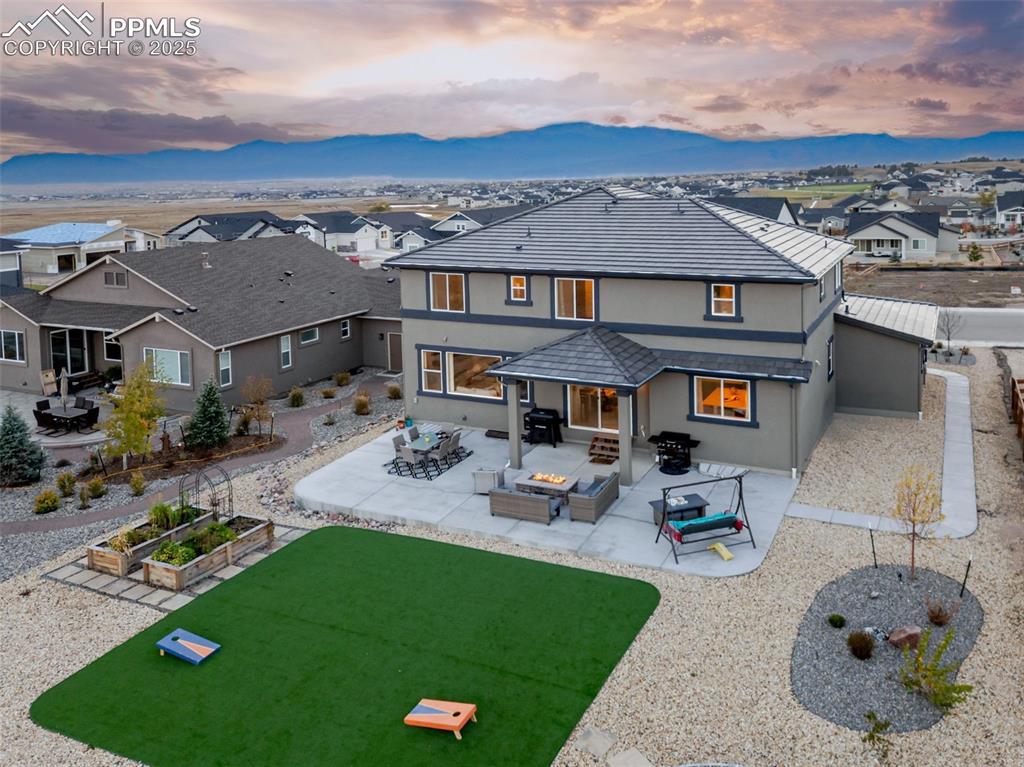 Image 47 of 50: Low Maintenance Artificial Turf