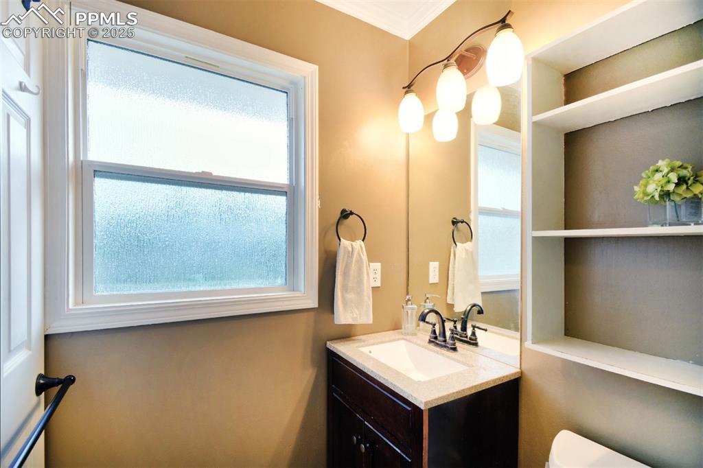 Image 14 of 32: 3/4 primary bathroom.