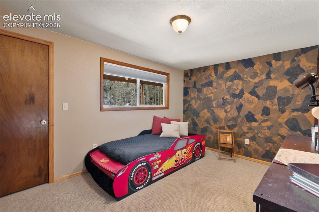 Image 29 of 43: Bedroom