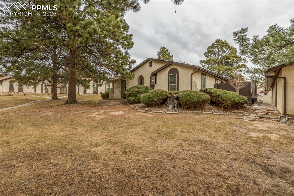 Image 5 of 36: Front of Structure