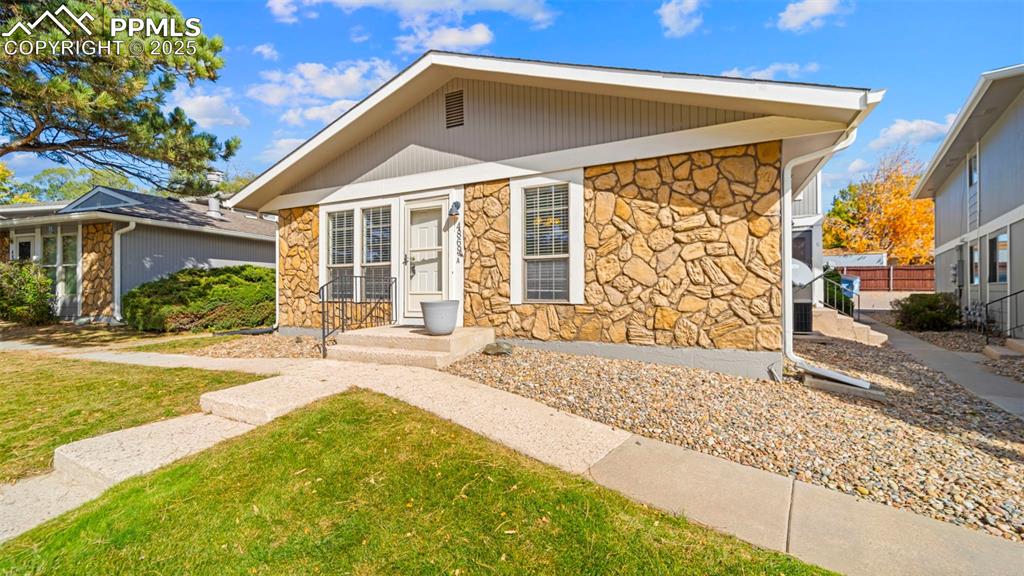 Image 29 of 30: Front of Structure