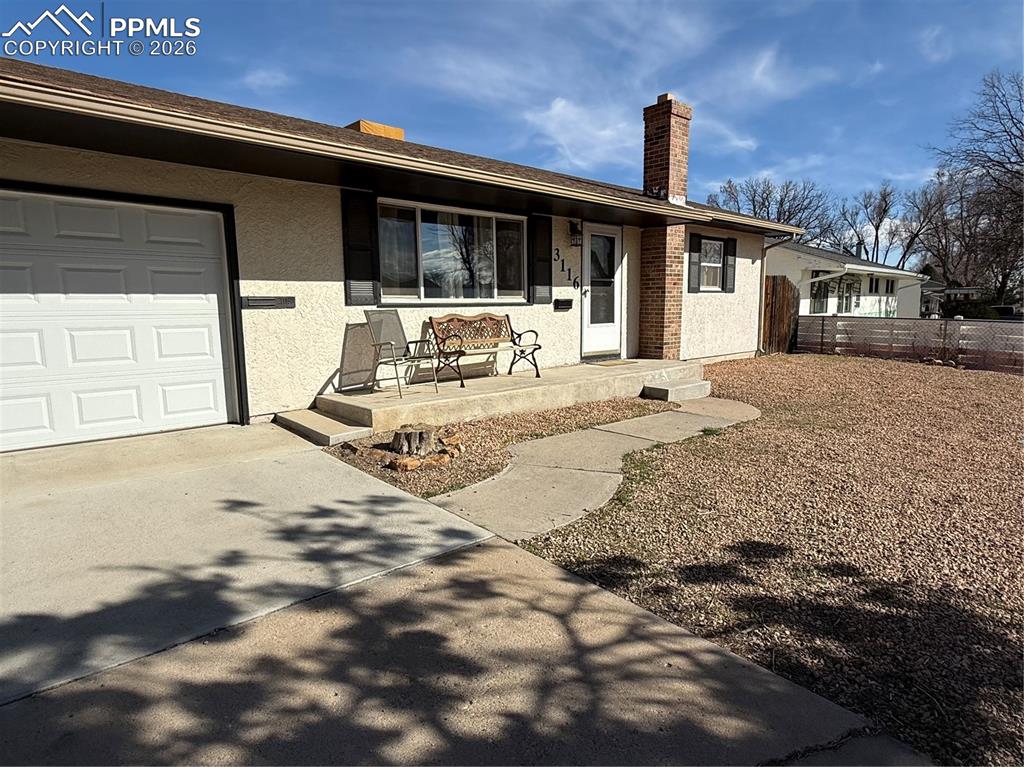 Image 2 of 33: Front of Structure