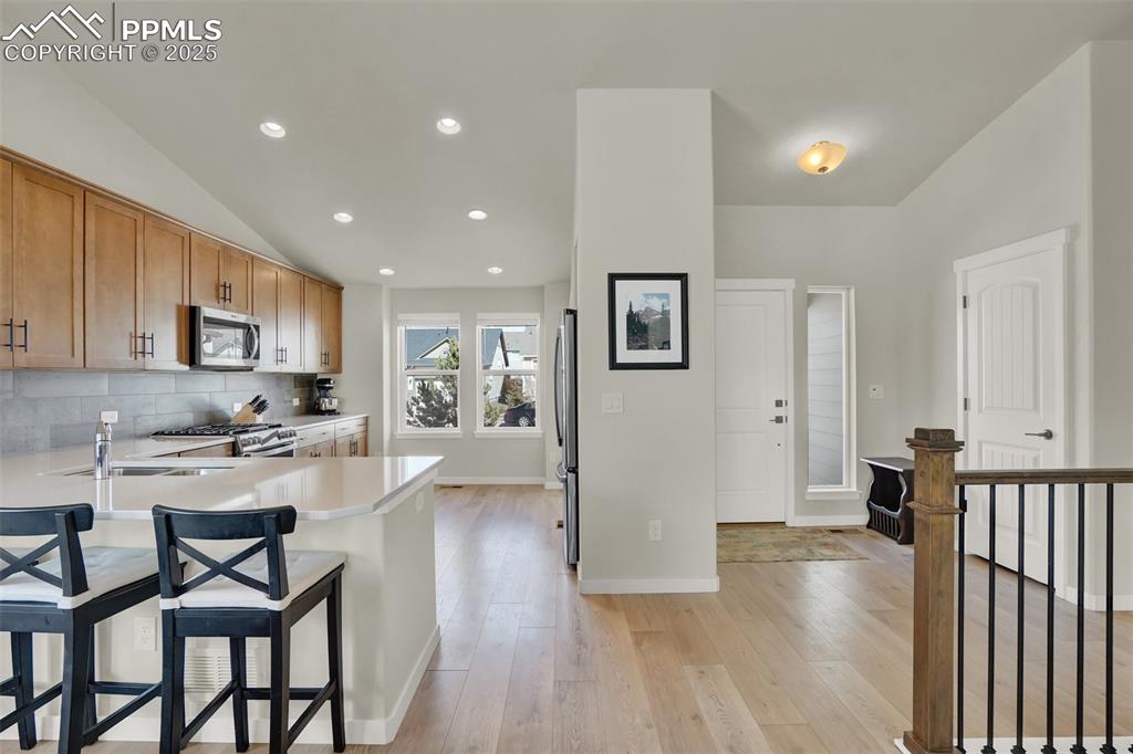 Image 14 of 42: Kitchen