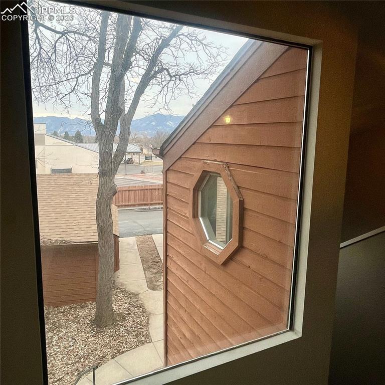 Image 17 of 43: Mountain view from Great Room.