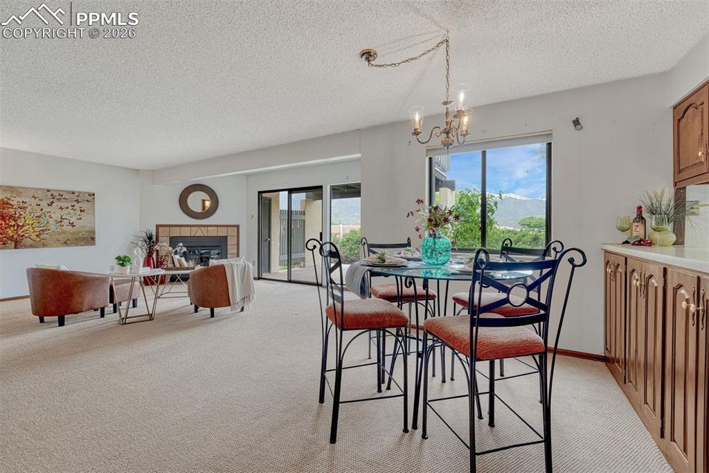 Image 2 of 27: Dining Area