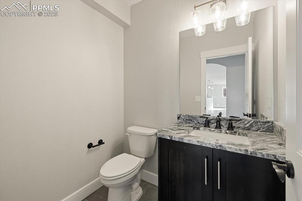 Image 31 of 49: Bathroom