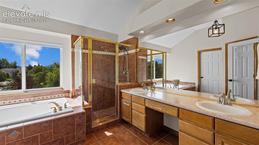Image 23 of 30: Master Bathroom