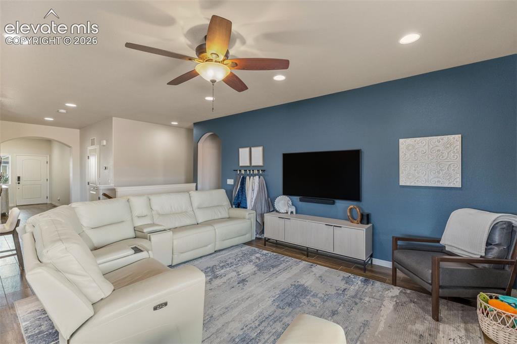 Image 6 of 29: Living Room