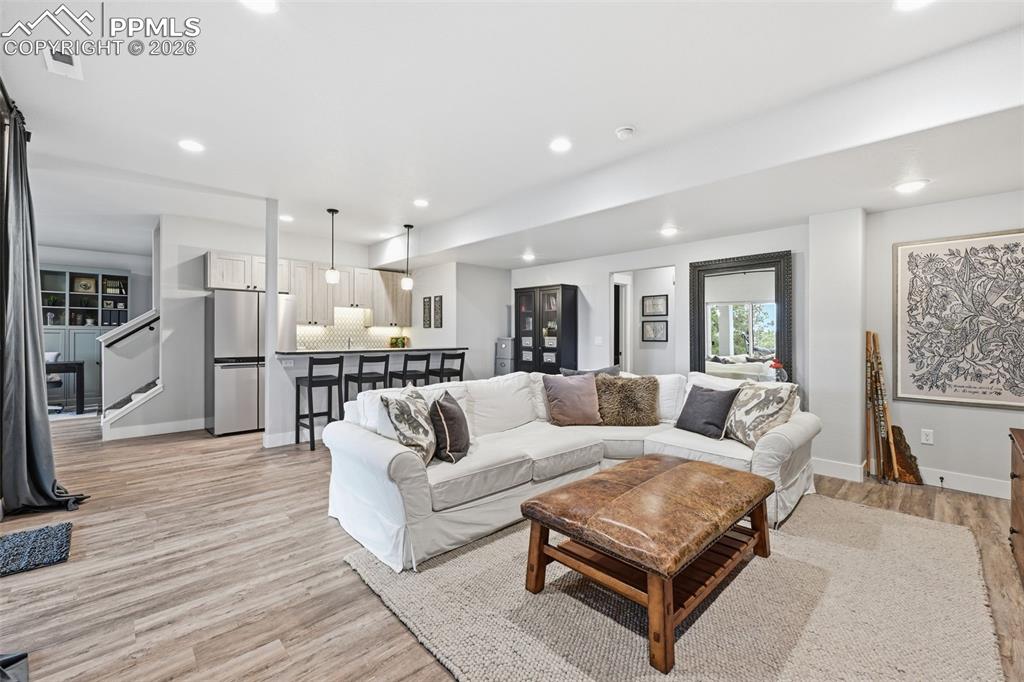 Image 21 of 38: Family Room