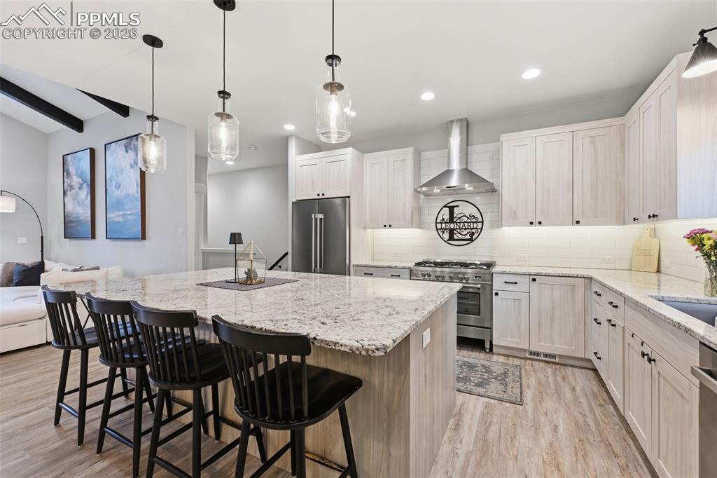 Image 6 of 38: Kitchen