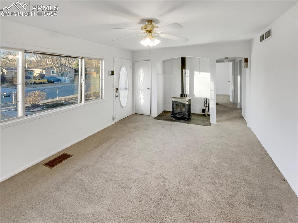 Image 14 of 16: No Description Available