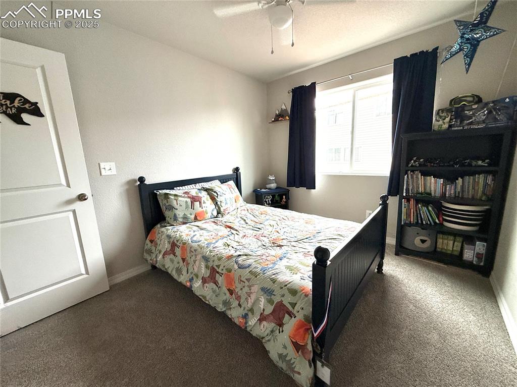 Image 37 of 46: Bedroom