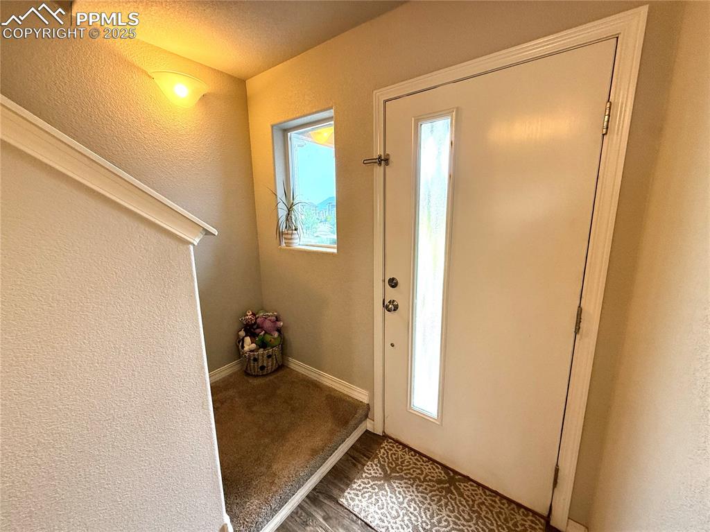 Image 8 of 46: Entry