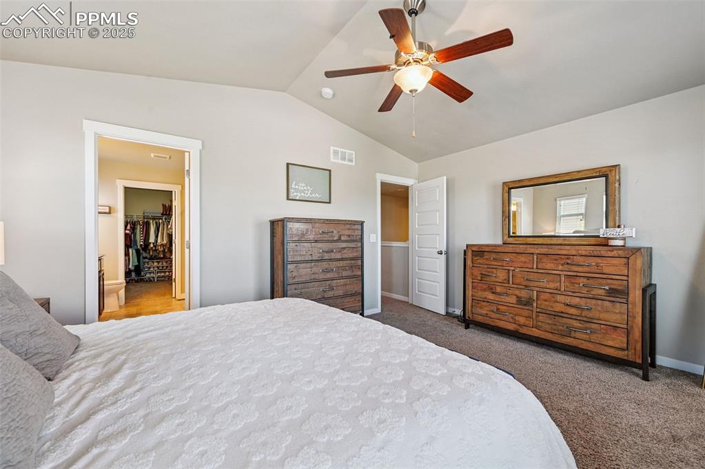 Image 22 of 49: Bedroom