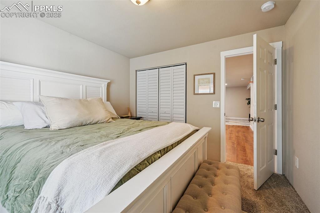 Image 34 of 49: Bedroom