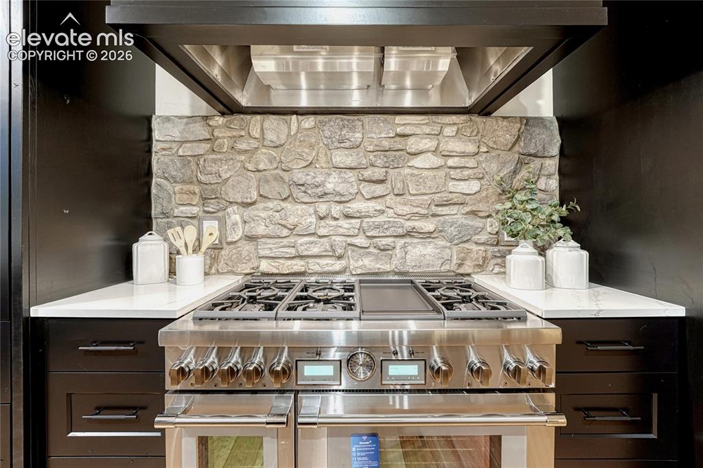 Image 10 of 48: Thermador appliances! What more do you need to say. : )