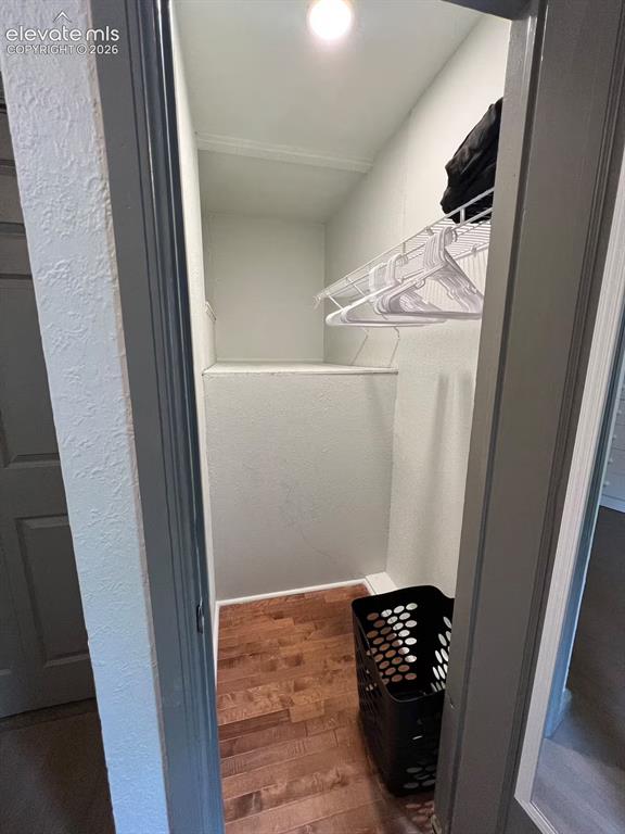 Image 10 of 28: Main Floor Unit