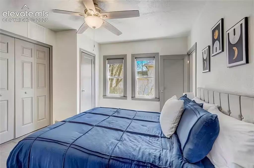 Image 14 of 28: Main Floor Unit
