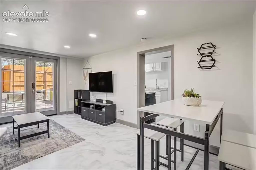 Image 19 of 28: Basement Unit