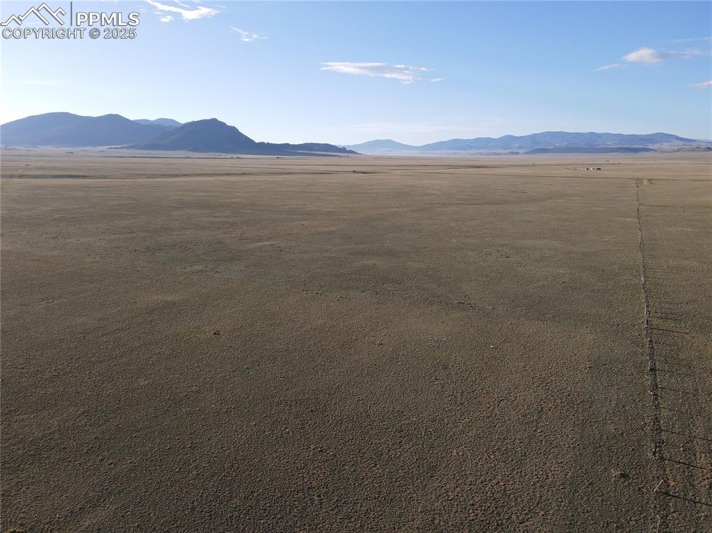 Image 6 of 33: View