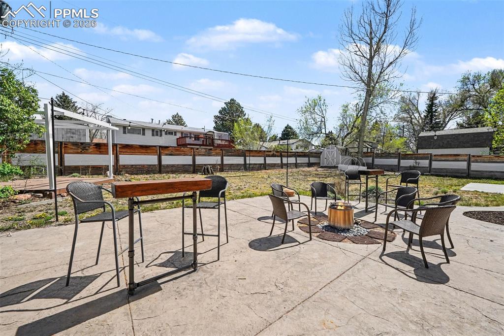 Image 24 of 24: Patio