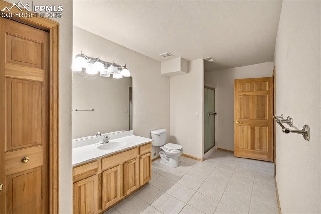 Image 27 of 46: Bathroom with tons of room