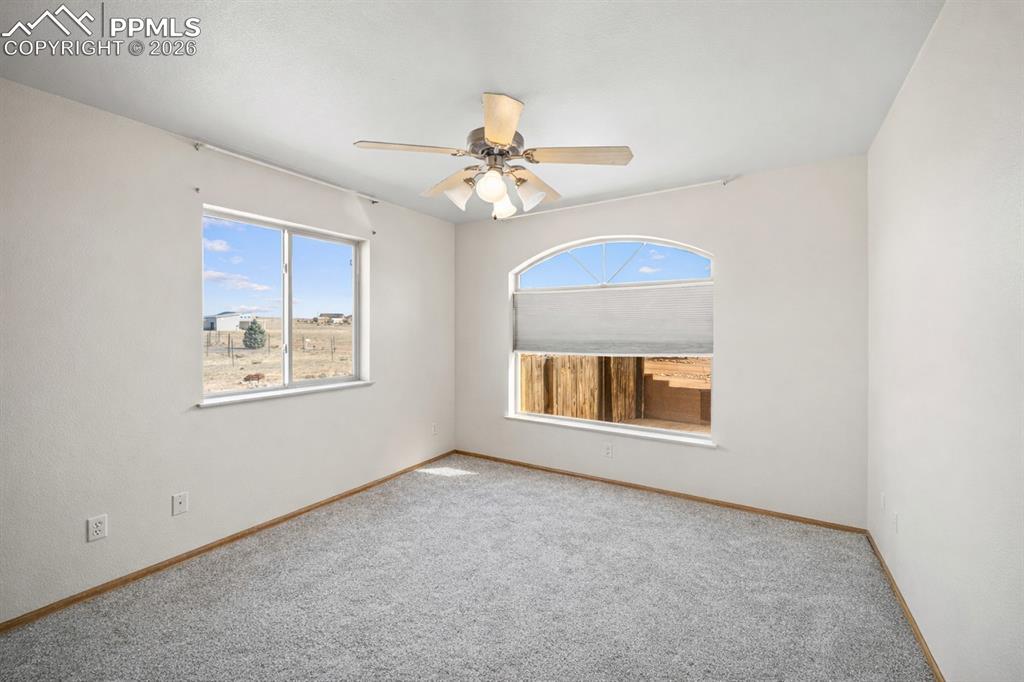 Image 9 of 46: Bedroom